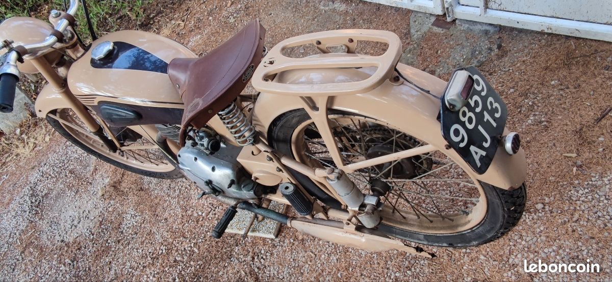 Motobecane C45s D45s moto vintage collection déco atypique (image 7)