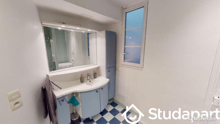 Appartement a louer paris-8e-arrondissement - 1 pièce(s) - 100 m2 - Surfyn