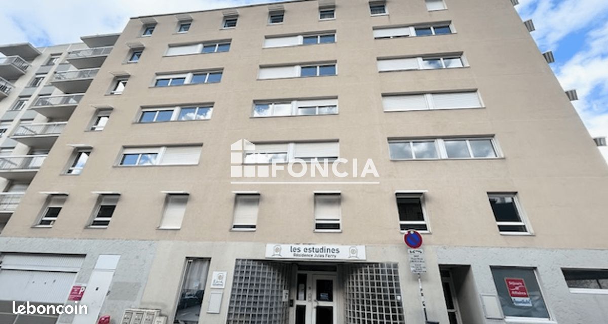 Appartement 1 pièce 19 m² · à Saint-Étienne · 19 m² · 355 €/mois