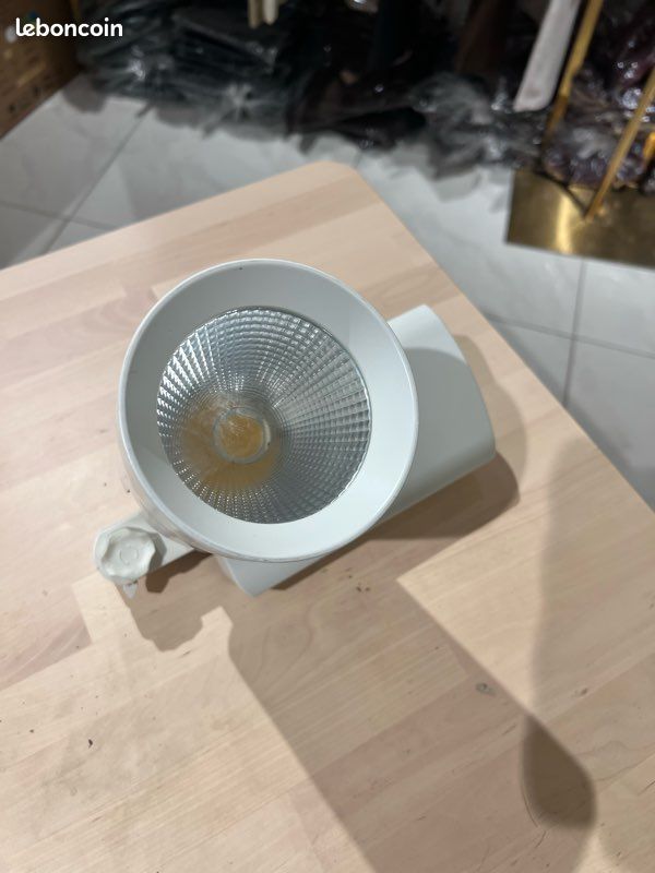 Spot LED sur rail blanc 4000K 3000lm (image 4)