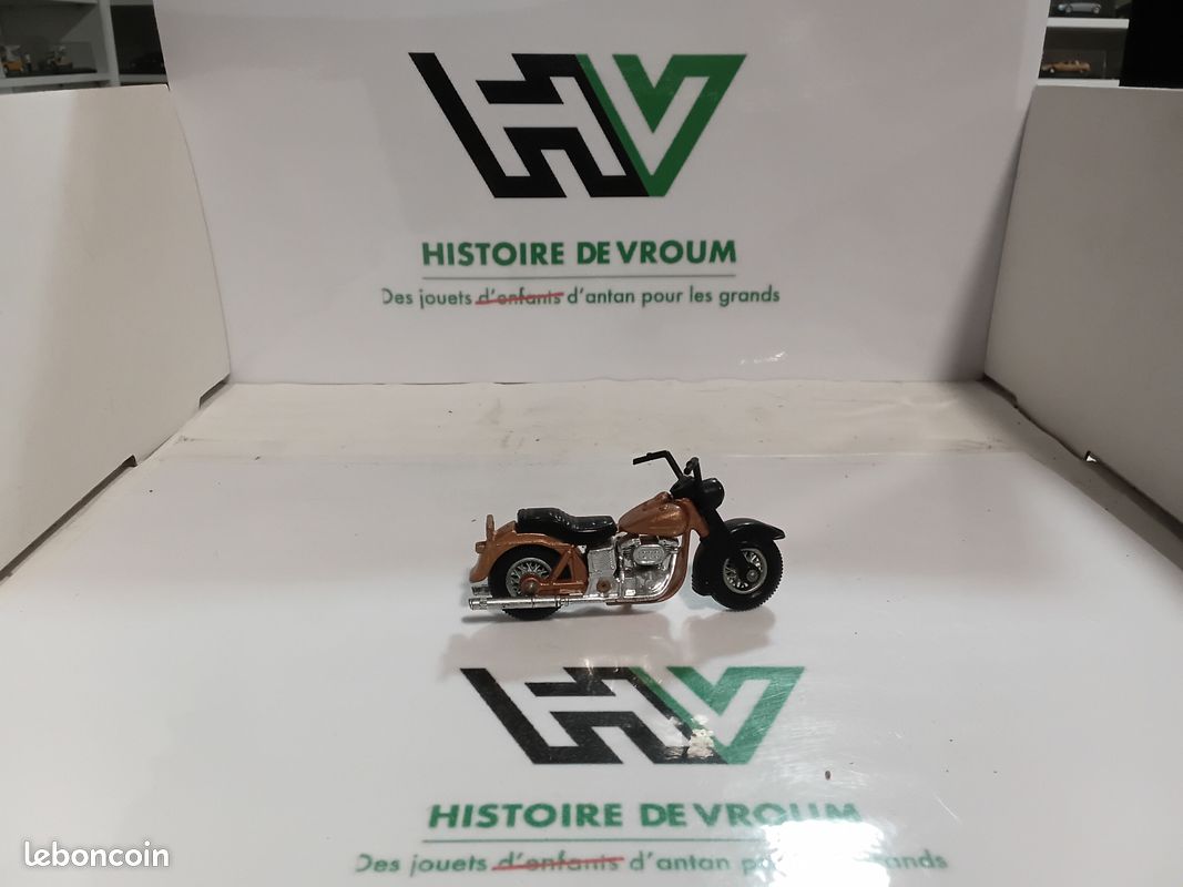 Moto Matchbox Lesney N°50 Harley Davidson Gold 1980 England Vintage 1/34 (6) (image 3)