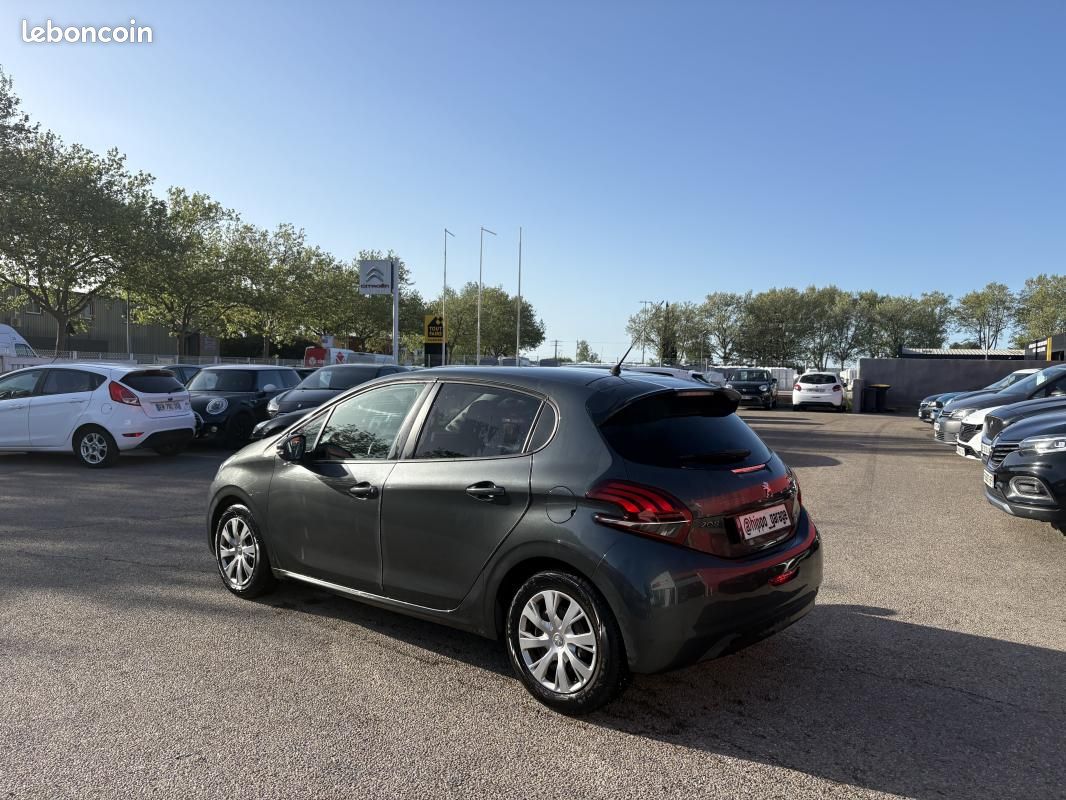 Peugeot 208 1.6 BLUEHDI 100CV ACTIVE (image 6)