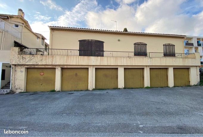 Maison de ville T4 - Ollioules proche gare