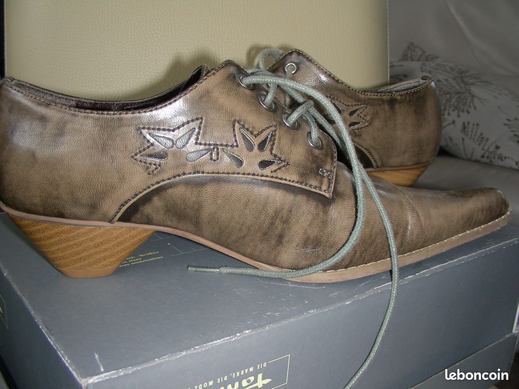 Mocassins (image 3)