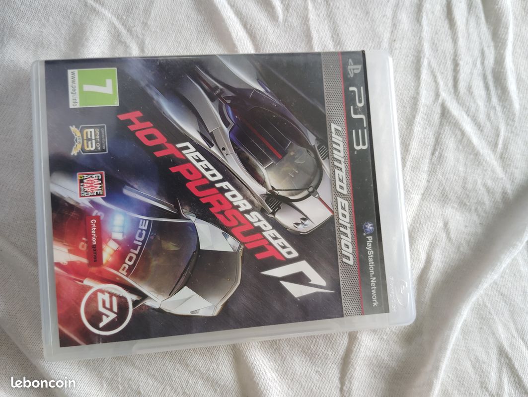 Need for speed hot poursuit(PS3) (image 3)