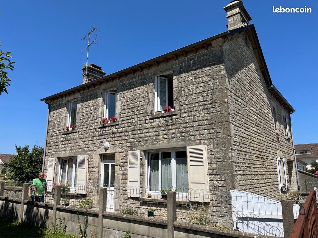 Maison 135 m² · à Sainte-Mère-Église · 135 m² · 121 900 €