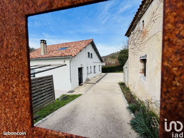 Maison 5 pièces 140 m²