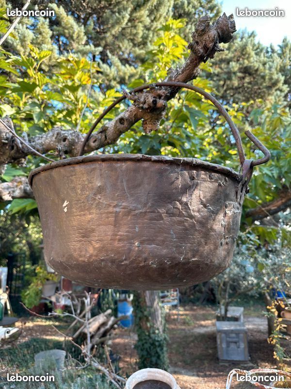 Chaudron en cuivre ancien (image 1)