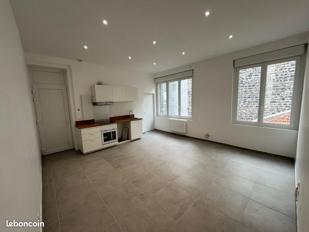 Appartement 3 pièces 56 m² · à Saint-Étienne · 56 m² · 670 €/mois