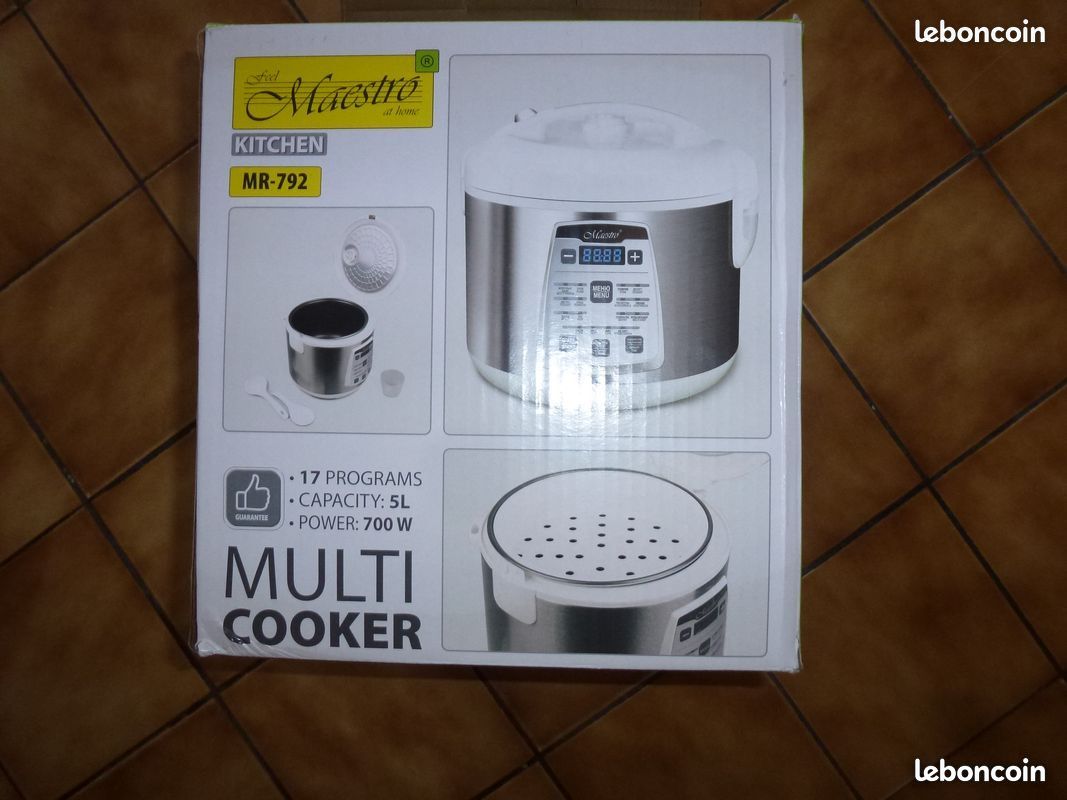 Maestro MR-794 elektromos főzőedény 5 L 900 W Fekete, Szatén acél