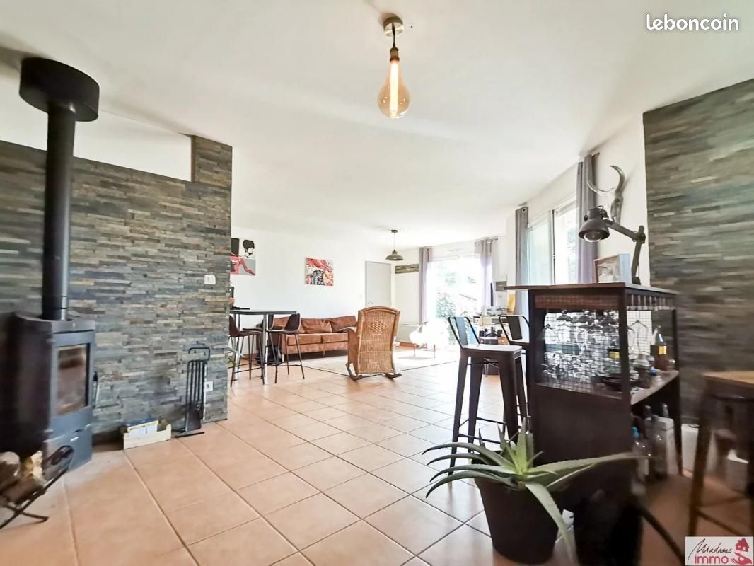 Maison 4 pièces 101 m² - Roquefort 40120 (image principale 4)