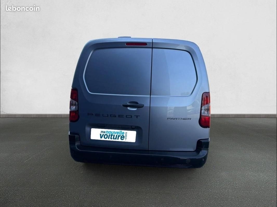 Peugeot Partner CABINE APPROFONDIE CA DIESEL 130 CH XL AUT (image 5)