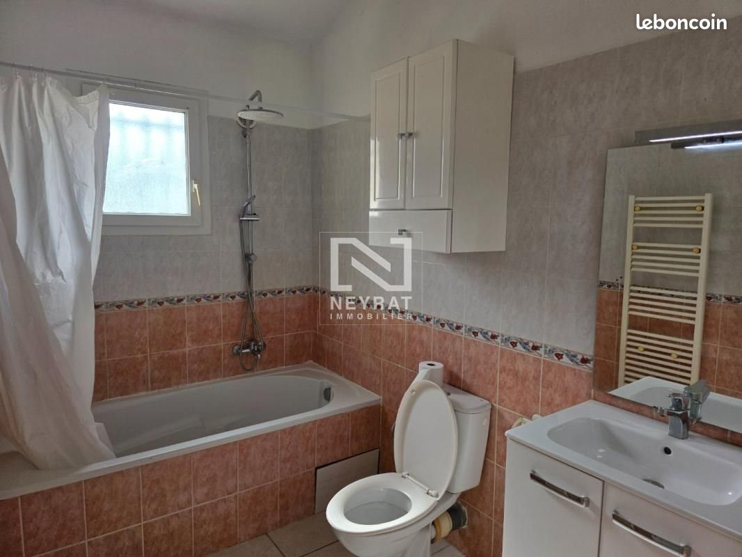 Appartement 3 pièces 62 m² · à Fayence · 62 m² · 933 €/mois