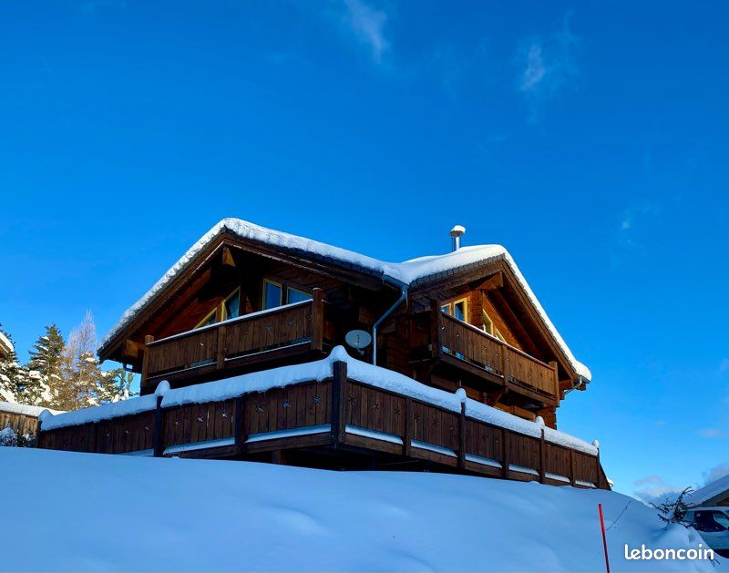 Maison 7 pièces 240 m² · à Dévoluy · 240 m² · 980 000 €
