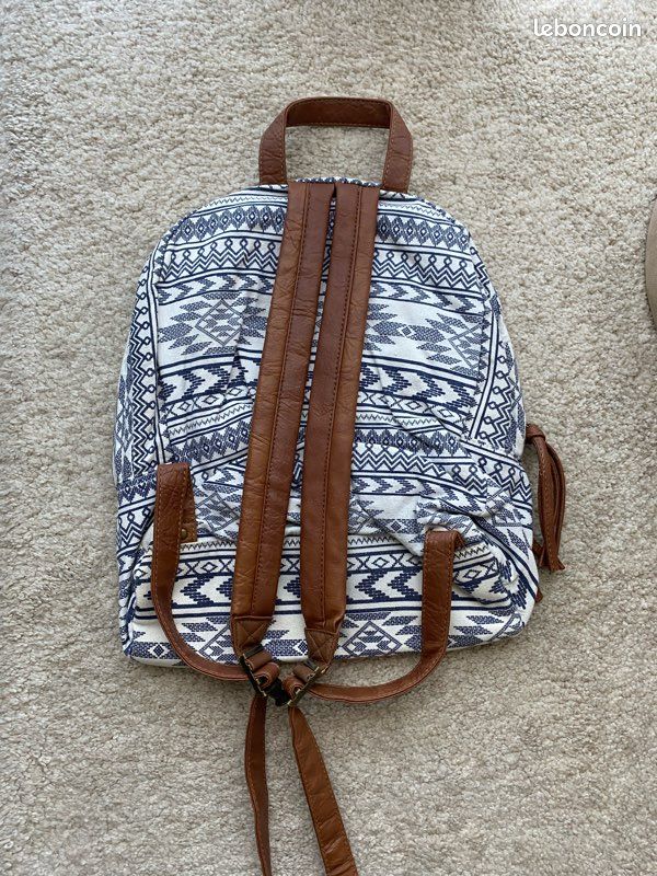 Sac à dos / Cartable - Claire’s (image 3)