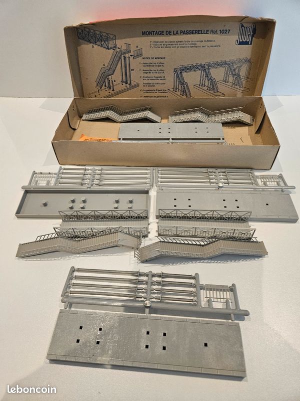 JOUEF HO 1/87 passerelle à piétons 1027 occasion proche du NEUF passerelles EUR 37,99 - FR