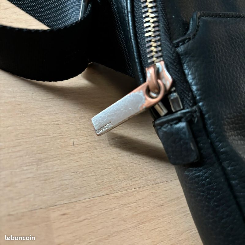 LACOSTE Sacoche (image 3)