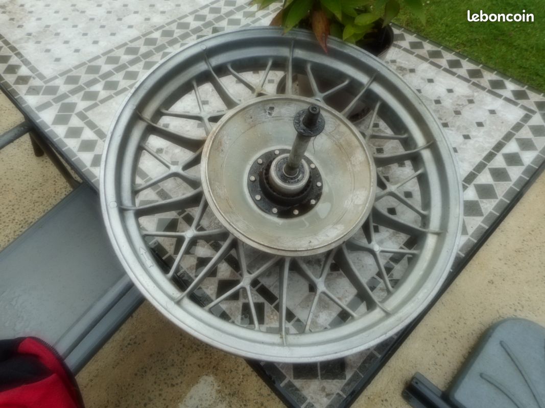 Pièces bmw r100 (image 2)