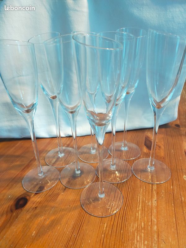 Service verres à pied (image 1)
