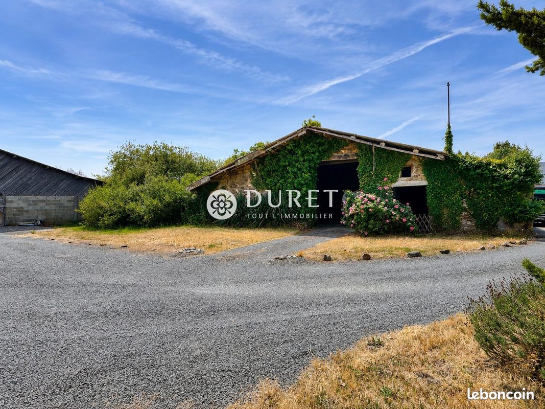 Maison 3 pièces 120 m² · à Montaigu-Vendée · 120 m² · 76 900 €