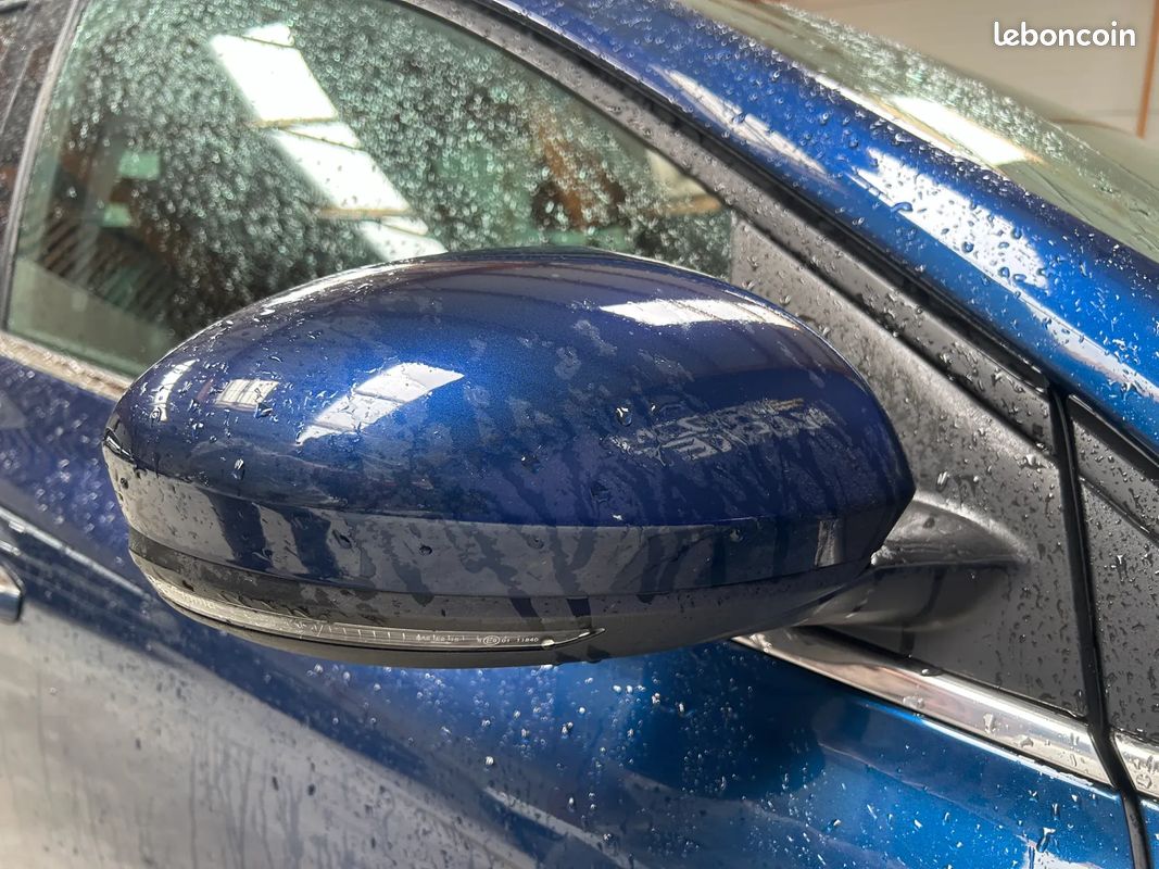 RENAULT Megane 1.3 140ch INTENS - 2020 - CarPlay - Boîte auto - Attelage - Caméra De Recul - Régulateur - Lumière D'Ambiance - Carte Main Libre (image 27)