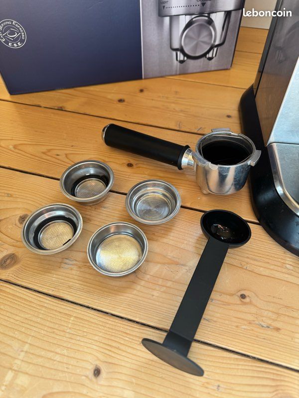 Cafetière Delonghi Dédica Style (image 2)