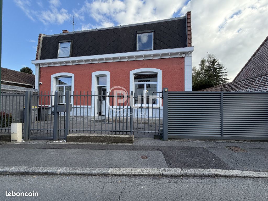 Maison 5 pièces 170 m² · à Noyelles-Godault · 170 m² · 272 500 €