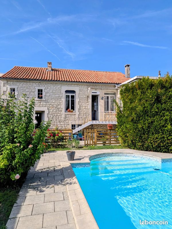 Maison 5 pièces 128 m² · à Angoulême · 128 m² · 249 900 €