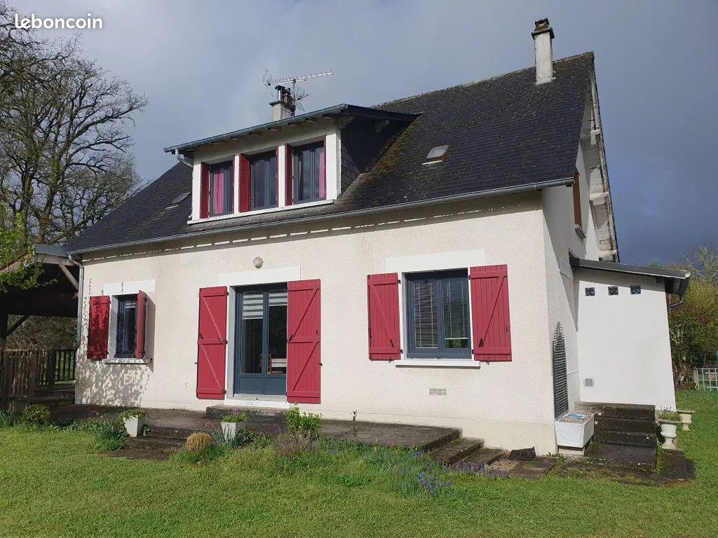 Maison 7 pièces 150 m² - Marcillac-la-Croisille 19320 (image principale 0)