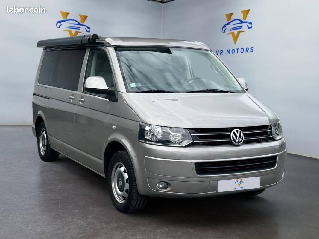 Volkswagen California 2.0 TDI 140 BVM6 – TOIT ÉLECTRIQUE CHAUFFAGE STATIONNAIRE CLIM 3 ZONES RADA... (image 3)