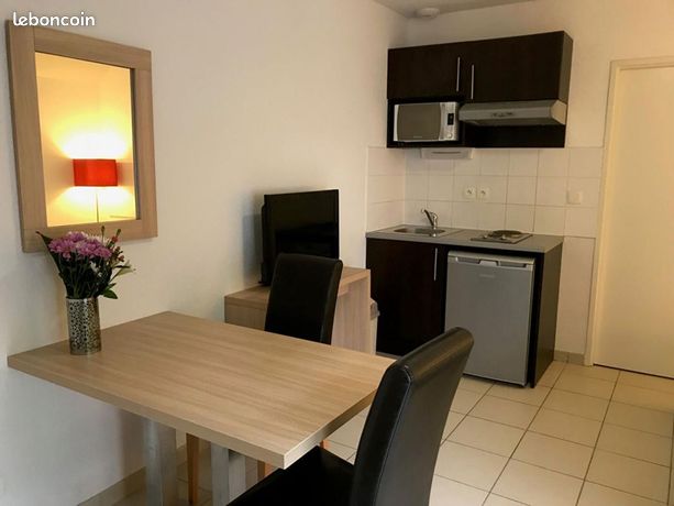 Studio 1 pièce 21 m²