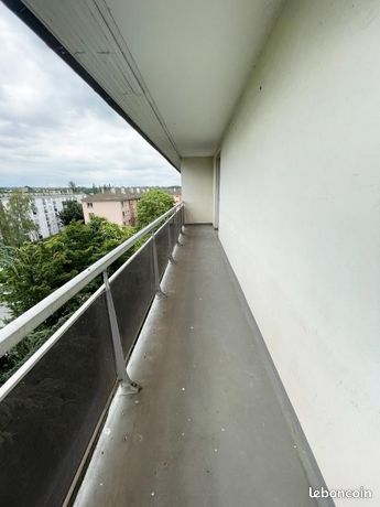 https://img.leboncoin.fr/api/v1/lbcpb1/images/6f/d7/3a/6fd73a9e53676a6cad6a444da14e39015328c6c9.jpg?rule=ad-image