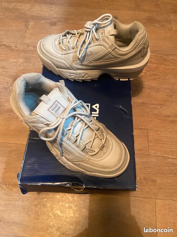 basket fila disruptor taille 35