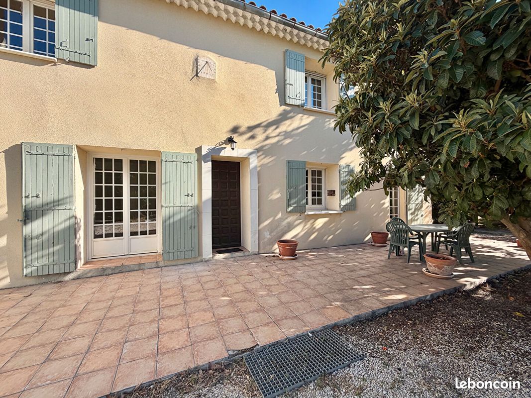 Maison 5 pièces 137 m² · à Châteaurenard · 137 m² · 1 430 €/mois