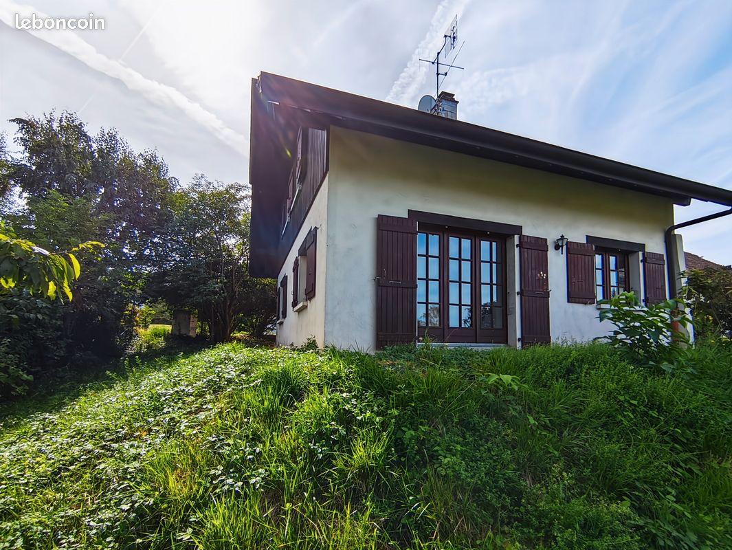 Maison 4 pièces 86 m² · à Neuvecelle · 86 m² · 449 000 €