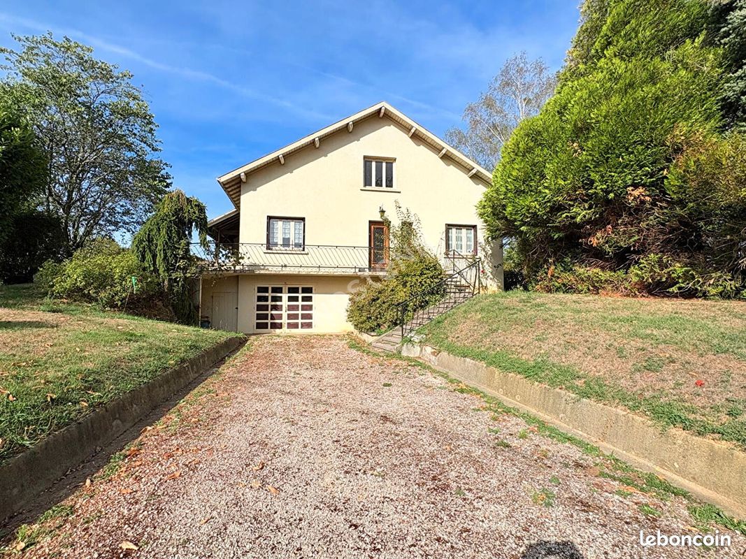 Maison 4 pièces 107 m² · à Marboz · 107 m² · 170 000 €