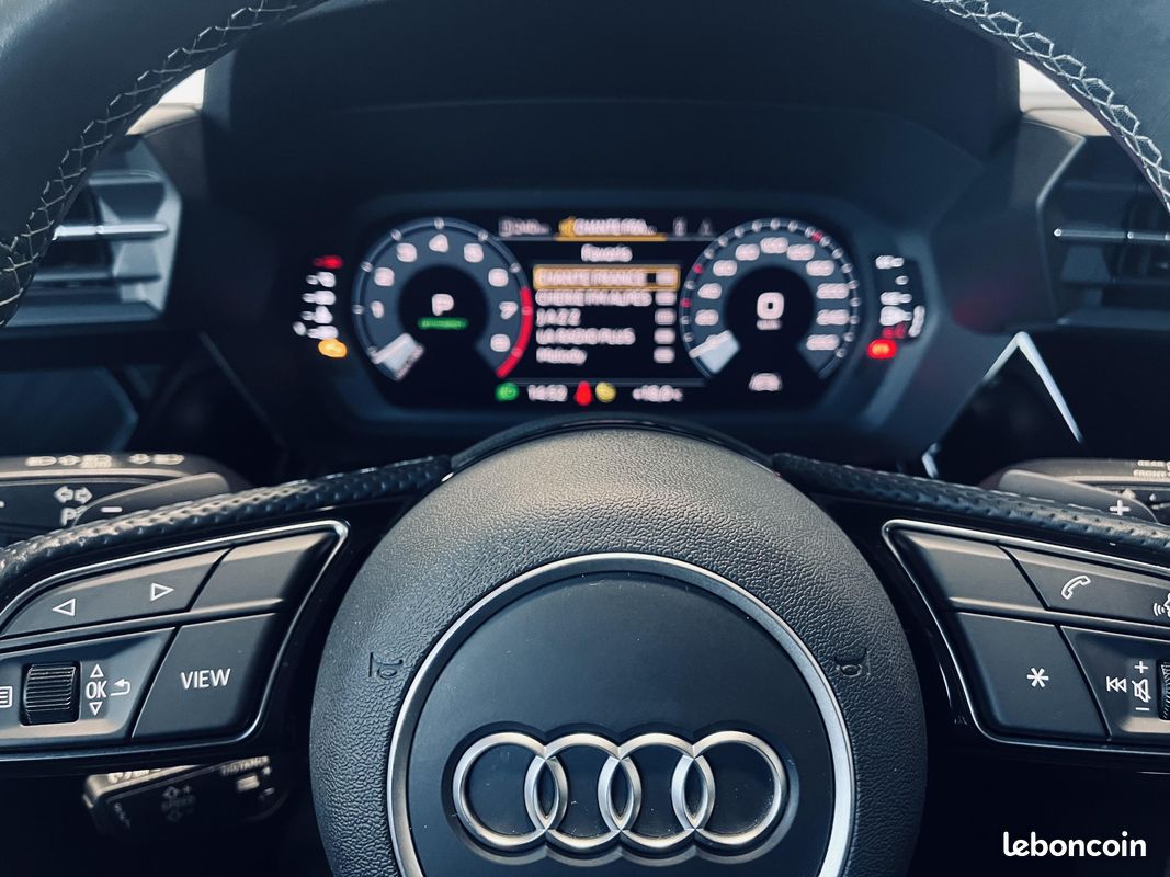 AUDI A3 Sportback 35 TFSI Mild Hybrid 150 S tronic 7 S Line (image 18)
