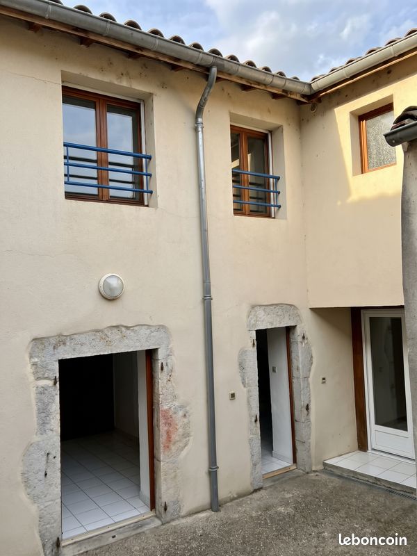 Appartement 3 pièces 71 m² · à Lanas · 71 m² · 715 €/mois