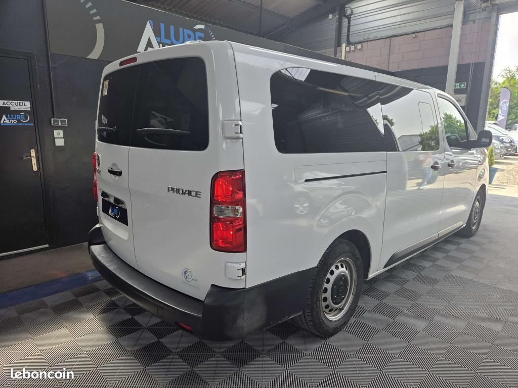 TOYOTA PROACE 1.5 120 D-4D - (RC22) Combi Long Dynamic / TVA Récupérable (image 3)