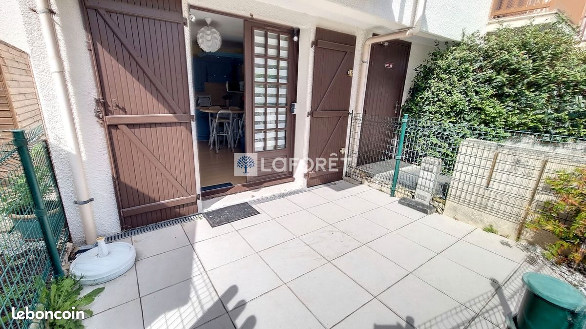 Appartement 1 pièce 16 m² · à Courseulles-sur-Mer · 16 m² · 387 €