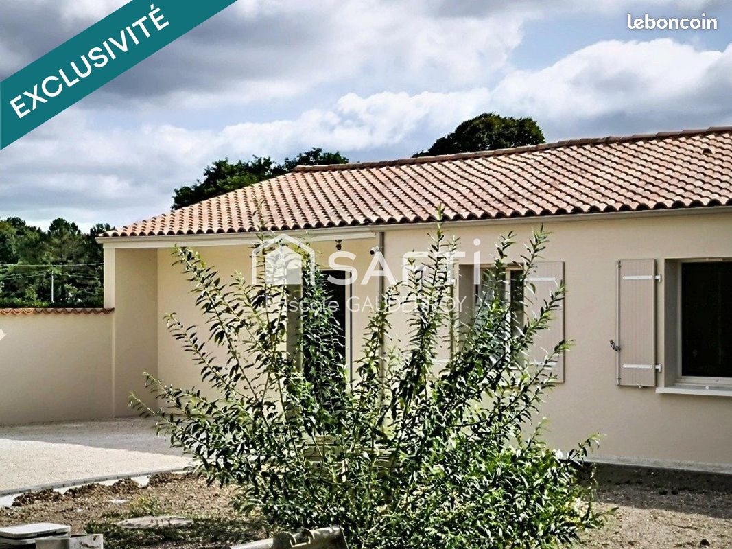 Maison 7 pièces 202 m² · à Rioux · 202 m² · 395 000 €