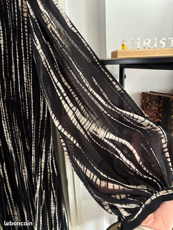 Robe ESPRIT comme neuve (image 3)