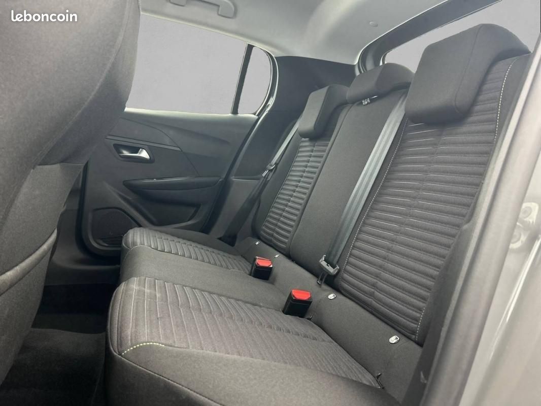 Peugeot 208 PureTech 75 S&S BVM5 - Active (image 12)