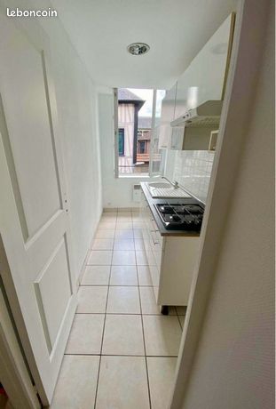 Location studio 30m2 Elbeuf