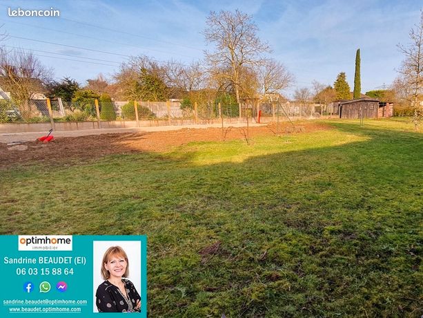 Terrain 450 m² Leves
