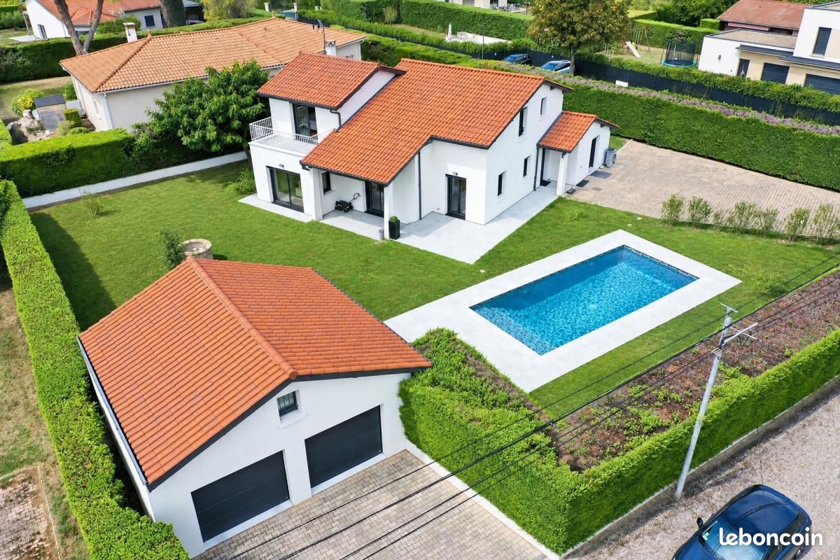 Maison 7 pièces 175 m² · à Collonges-au-Mont-d'Or · 175 m² · 989 000 €