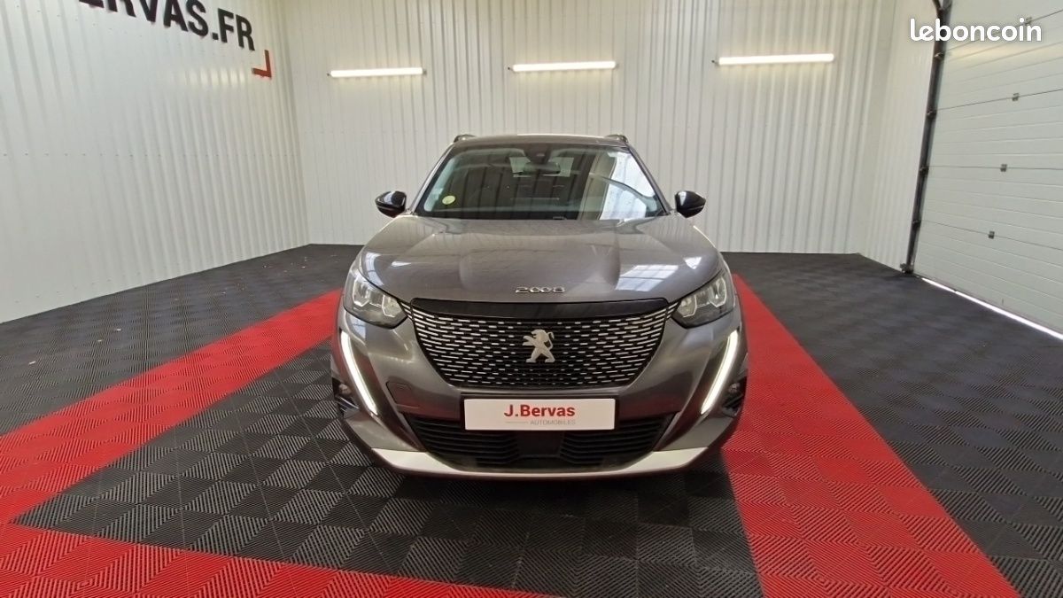 Peugeot 2008 BLUEHDI 130 S&S EAT8 ALLURE PACK (image 2)