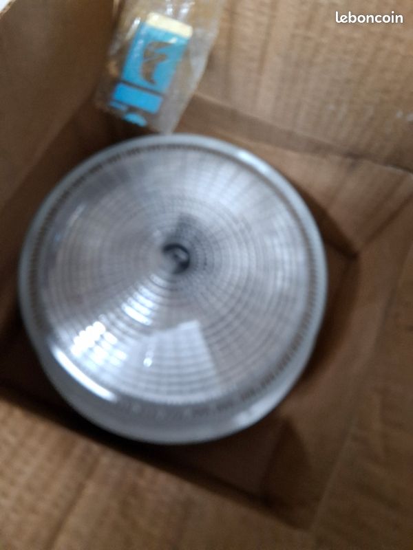 Luminaire extérieur (image 1)