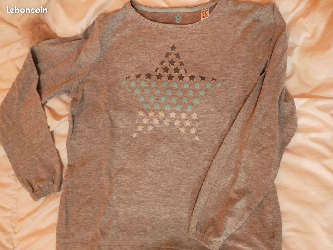 Pyjama gris fille en TBE (image 1)