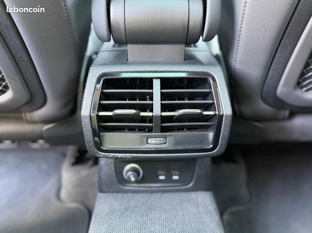 AUDI Q3 2.0 35 TDI 150 Design Luxe Options +++ (image 34)